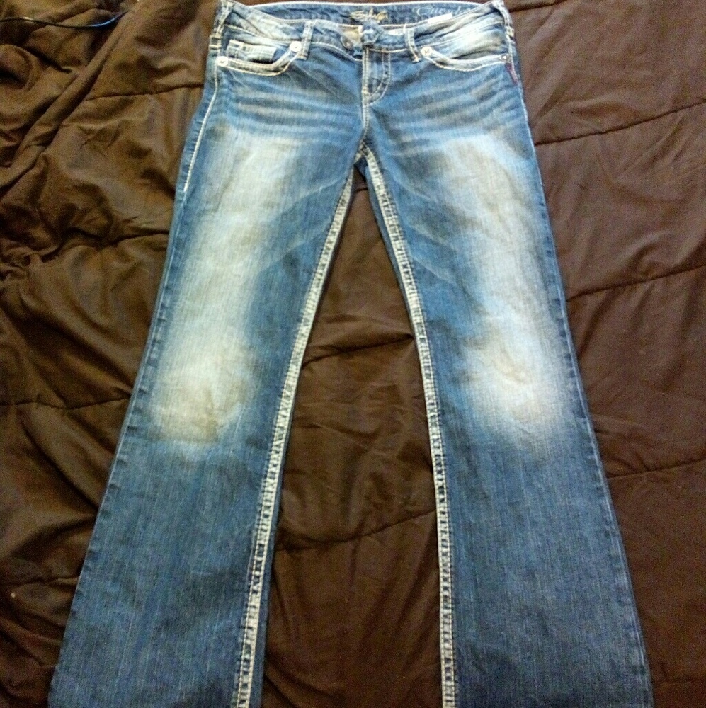 Silver brand Size 8.. W29/L33